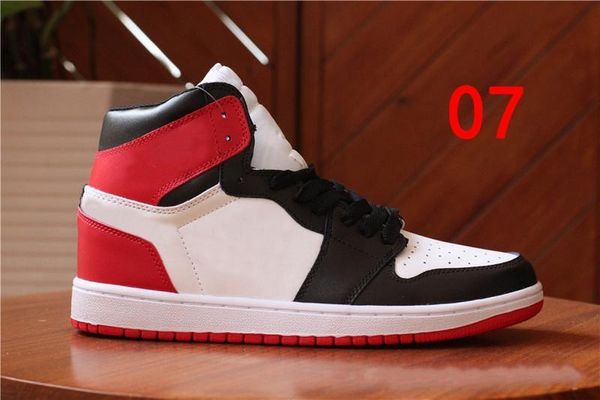 1 og 3 banned bred royal blue mid hare mens basketball shoes for men 1s shattered backboard trainers designer sneakers shoes
1 og 3 banned bred royal blue mid hare mens basketball shoes for men 1s shattered backboard trainers designer sneakers shoes