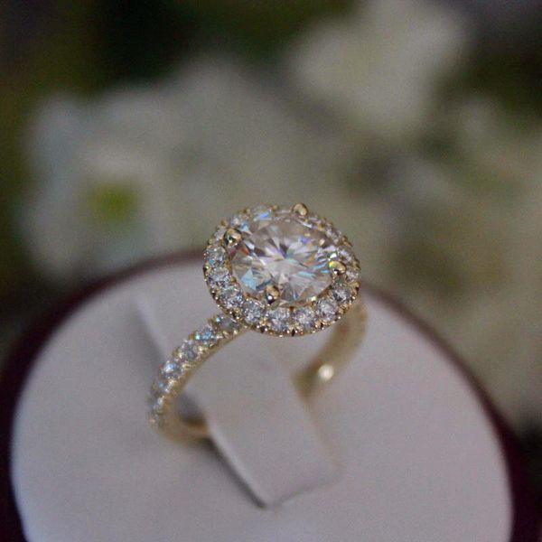 female crystal zircon cocktail ring luxury fashion gold color wedding band jewelry promise white engagement rings for women, Slivery;golden
female crystal zircon cocktail ring luxury fashion gold color wedding band jewelry promise white engagement rings for women, Slivery;golden
