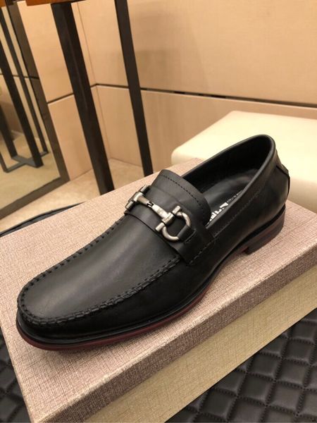 18ss дизайнеры бренд лакированной кожи мужчины бизнес свадебное платье обувь зашнуровать дышащий оксфорды обувь острым носом zapatos hombre, Black
18ss дизайнеры бренд лакированной кожи мужчины бизнес свадебное платье обувь зашнуровать дышащий оксфорды обувь острым носом zapatos hombre, Black