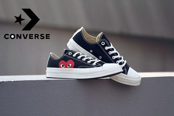 new converse x cdg chuck 1970 big eyes hearts black high canvas women men designer casual running athletic sneakers 
new converse x cdg chuck 1970 big eyes hearts black high canvas women men designer casual running athletic sneakers