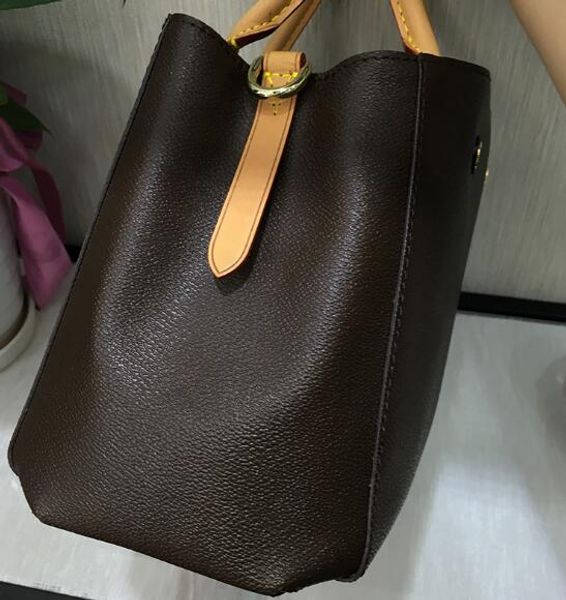 designer-designer luxury handbag purse montaigne tote women luxury leather bb purse real leather l flower pattern women designer handbags
designer-designer luxury handbag purse montaigne tote women luxury leather bb purse real leather l flower pattern women designer handbags