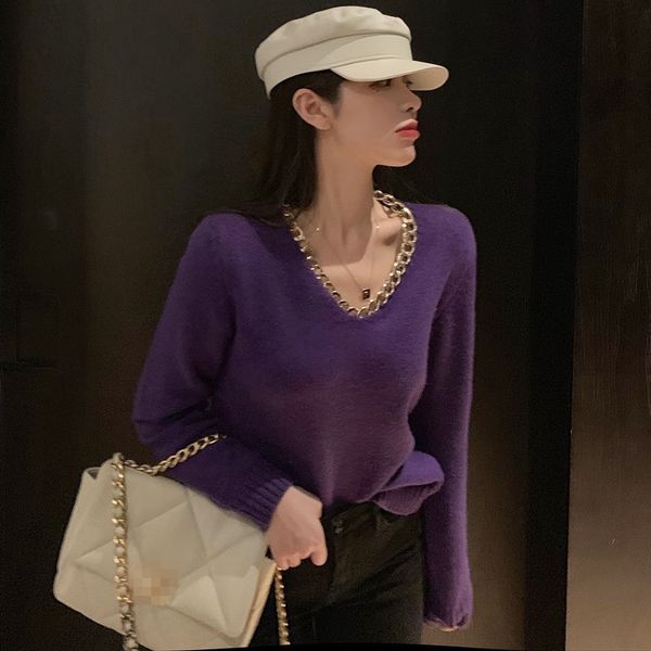 new korean spring 2020 v-collar gold chain pullover sweater women solid color long sleeves loose knitted female jumpers, White;black
new korean spring 2020 v-collar gold chain pullover sweater women solid color long sleeves loose knitted female jumpers, White;black