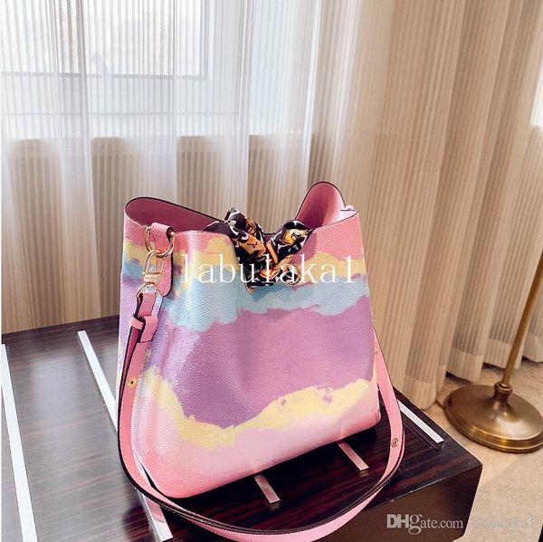 2020 new handbags women bags designer handbags female casual crossbody bags for women girl fashion simple excellent quality
2020 new handbags women bags designer handbags female casual crossbody bags for women girl fashion simple excellent quality