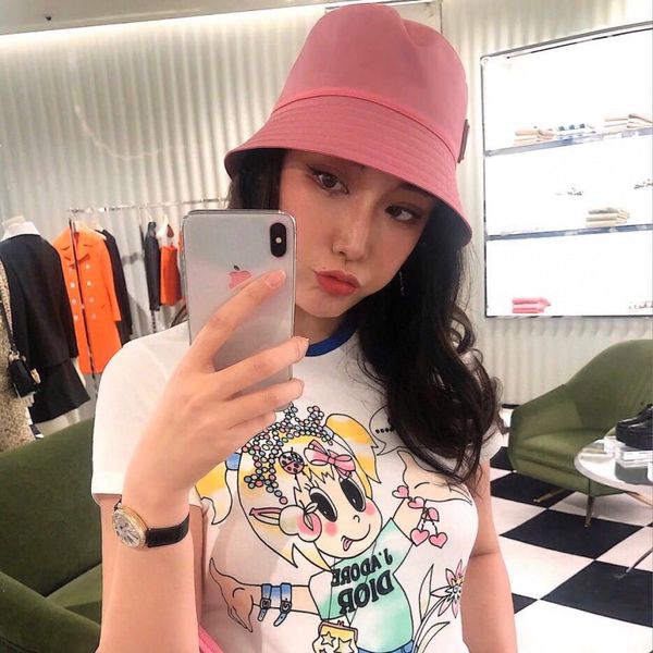 luxury leather letter bucket hat when still folding hat black fisherman beach visor sales folding bowler hat wholesale, Blue;gray
luxury leather letter bucket hat when still folding hat black fisherman beach visor sales folding bowler hat wholesale, Blue;gray