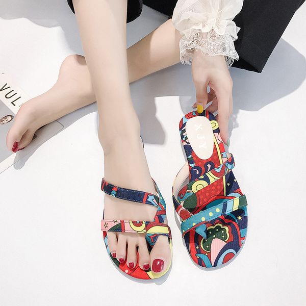 cinessd pu flip flops wholesale sliders shoes woman beach slippers women flat casual print 2020 summer slippers for women shoes, Black
cinessd pu flip flops wholesale sliders shoes woman beach slippers women flat casual print 2020 summer slippers for women shoes, Black