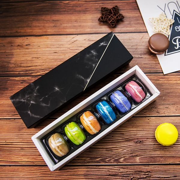 6 grid macaron packaging box white black marble pattern dessert biscuits boxes with plastic tray
6 grid macaron packaging box white black marble pattern dessert biscuits boxes with plastic tray