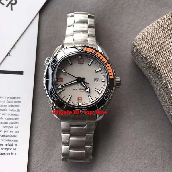 hot vintage planet ocean 600m master коаксиальные автоматические мужские часы 215.90.44.21.99.001 керамическая рамка серый циферблат часы из, Slivery;brown
hot vintage planet ocean 600m master коаксиальные автоматические мужские часы 215.90.44.21.99.001 керамическая рамка серый циферблат часы из, Slivery;brown