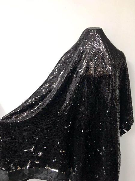 lasui new 1 yard=1 piece black flip silver sequins black evening dress fashion costume for sewing sequins lace fabric, Black;white
lasui new 1 yard=1 piece black flip silver sequins black evening dress fashion costume for sewing sequins lace fabric, Black;white
