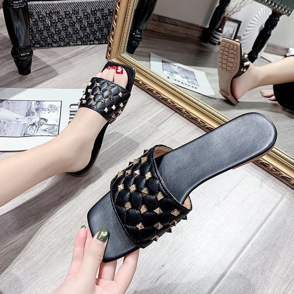 women slippers women square head open toe shoes summer pu leather rivet flat slipper ladies outdoor beach slides female fashion, Black
women slippers women square head open toe shoes summer pu leather rivet flat slipper ladies outdoor beach slides female fashion, Black