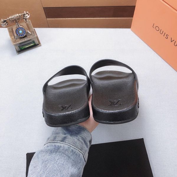man/woman slippers sandals designer shoes slides designer shoes animal design huaraches flip flops with box size:35-45 by toy99 lt612 1-9, Black;red
man/woman slippers sandals designer shoes slides designer shoes animal design huaraches flip flops with box size:35-45 by toy99 lt612 1-9, Black;red