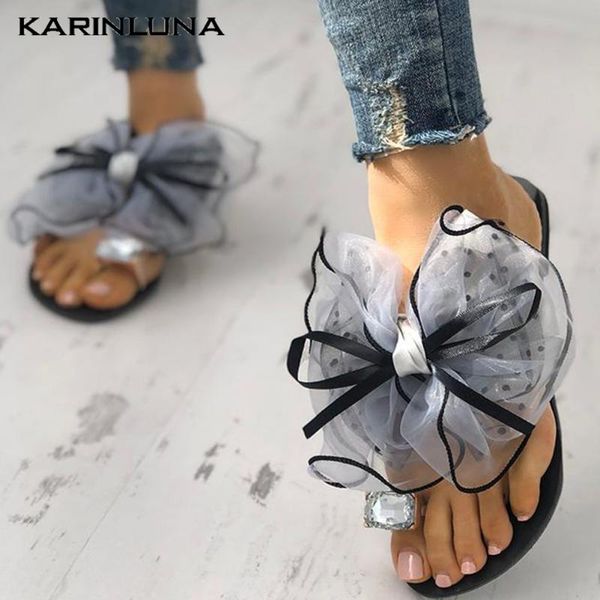 karni 2020 new fashion women slides low heel butterfly-knot summer outside women flip flops, Black
karni 2020 new fashion women slides low heel butterfly-knot summer outside women flip flops, Black