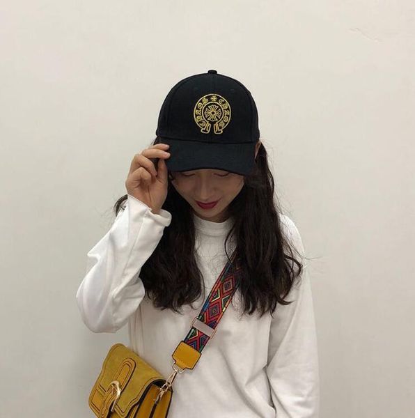 luxury men and women designer spring and summer hats popular couples travel fashion individuality craft embroidery, Blue;gray
luxury men and women designer spring and summer hats popular couples travel fashion individuality craft embroidery, Blue;gray
