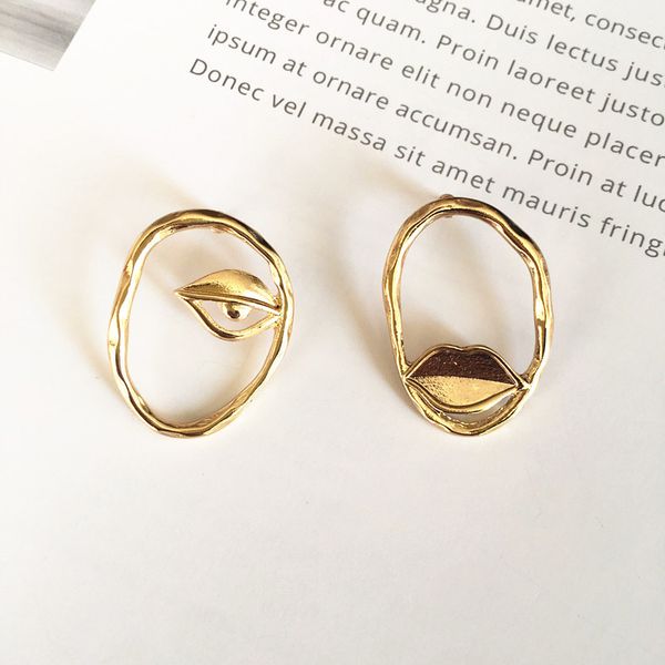 wtltc gold sliver color asymmetric hoop earrings for women hollow eyes mouth earrings chucky geometric hoops erarrings brincos, Golden
wtltc gold sliver color asymmetric hoop earrings for women hollow eyes mouth earrings chucky geometric hoops erarrings brincos, Golden