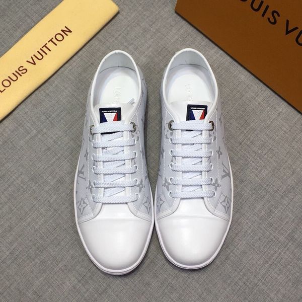 high-end luxury men's casual sneakers australian fashion design brand platform men's shoes vintage pattern size: 38-44 jhg, Black
high-end luxury men's casual sneakers australian fashion design brand platform men's shoes vintage pattern size: 38-44 jhg, Black