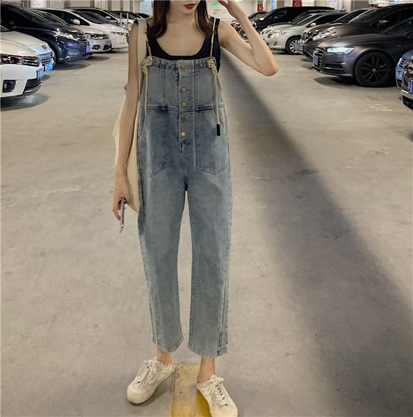 the new spring and summer 2020 single-breasted jean with jean straps, Blue 
the new spring and summer 2020 single-breasted jean with jean straps, Blue