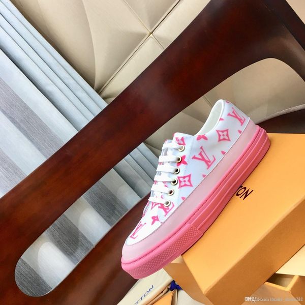 r luxury casual shoes, fashionable flat luxembourg sneakers, trendy and comfortable all-match shoes,size34-41 with box,ss
r luxury casual shoes, fashionable flat luxembourg sneakers, trendy and comfortable all-match shoes,size34-41 with box,ss