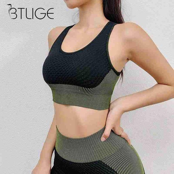 women shockproof stereotypes and anti-sag fitness beauty back vest bras for women soft comfortable breathable sports underwear, Red;black
women shockproof stereotypes and anti-sag fitness beauty back vest bras for women soft comfortable breathable sports underwear, Red;black