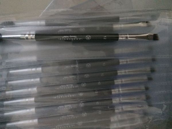 makeup eye brow eyebrow brush 12# synthetic duo makeup brushes double eyebrow brush head brushes kit pinceis eyeshadow brush
makeup eye brow eyebrow brush 12# synthetic duo makeup brushes double eyebrow brush head brushes kit pinceis eyeshadow brush