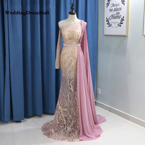 arabic dubai evening dress with long sleeve one shoulder cape one shoulder rose gold sequins champagne mermaid prom dresses, Black;red
arabic dubai evening dress with long sleeve one shoulder cape one shoulder rose gold sequins champagne mermaid prom dresses, Black;red