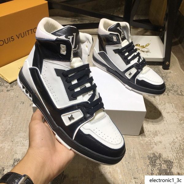 2019g new men s casual sneakers, high-men s outdoor travel sneakers, fast delivery with original box packaging
2019g new men s casual sneakers, high-men s outdoor travel sneakers, fast delivery with original box packaging