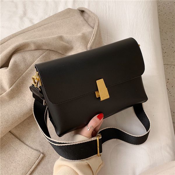 женская сплошная большие кожаная crossbody сумка для женщин 2020 роскошных сумки конструктора мешка главной женской рука плечо сумки
женская сплошная большие кожаная crossbody сумка для женщин 2020 роскошных сумки конструктора мешка главной женской рука плечо сумки