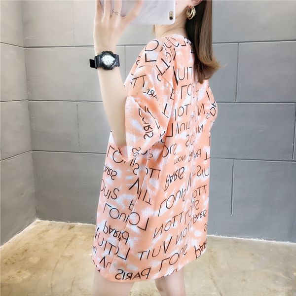 2020 t-shirt coat medium and long design sense niche short-sleeved t-shirt female ins super fire loose large size top, White
2020 t-shirt coat medium and long design sense niche short-sleeved t-shirt female ins super fire loose large size top, White