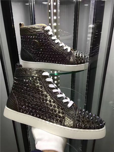 Top designer luxury red bottoms shoes unisex men women red bottoms heels Fashion Spikes Studded Spikes Flats Sneakers red bottom shoes C02
Top designer luxury red bottoms shoes unisex men women red bottoms heels Fashion Spikes Studded Spikes Flats Sneakers red bottom shoes C02