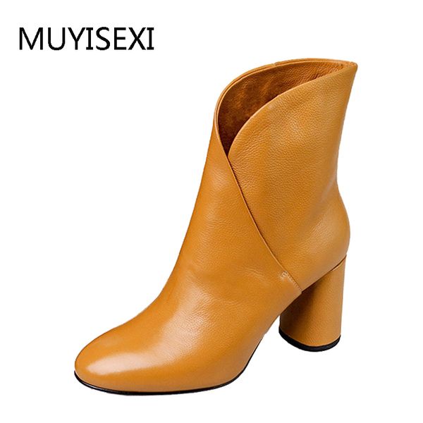 ankle women boots full genuine leather 8 cm thick heel round toe slip-on women boots black orange gn06 muyisexi
ankle women boots full genuine leather 8 cm thick heel round toe slip-on women boots black orange gn06 muyisexi