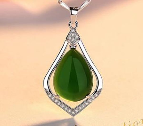 s925 sterling silver necklace chalcedony pendant micro-set green clavicle chain female simple short pendant accessories wholesale
s925 sterling silver necklace chalcedony pendant micro-set green clavicle chain female simple short pendant accessories wholesale