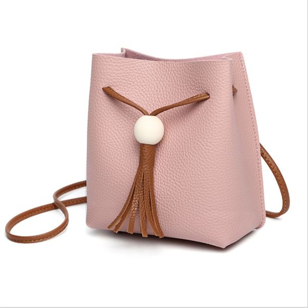 women's shoulder crossbody bag fringe bucket retro wooden beads tassels drawstring mobile phone student travel small square bags
women's shoulder crossbody bag fringe bucket retro wooden beads tassels drawstring mobile phone student travel small square bags