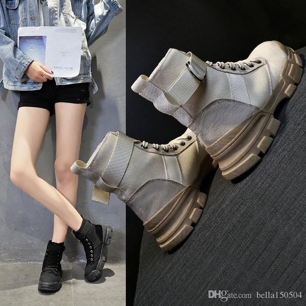 latest women designer boots martin desert boot flamingos love arrow medal 100% real leather coarse winter black grey beige casual shoes
latest women designer boots martin desert boot flamingos love arrow medal 100% real leather coarse winter black grey beige casual shoes