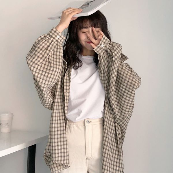 mazefeng 2020 trend spring women blouses casual loose streetwear women shirts female plaid shirt ladies vintage turn-down collar, White
mazefeng 2020 trend spring women blouses casual loose streetwear women shirts female plaid shirt ladies vintage turn-down collar, White