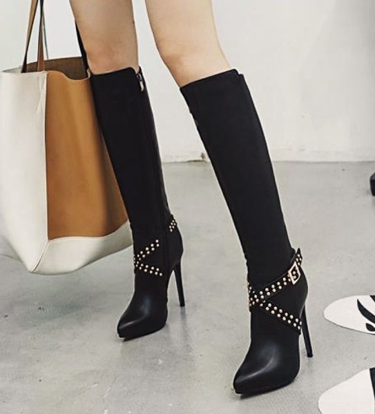 2022 big small size boots 33 to 41 42 43 luxury cross strap rivets buckle high heels designer shoes knee high, Black
2022 big small size boots 33 to 41 42 43 luxury cross strap rivets buckle high heels designer shoes knee high, Black