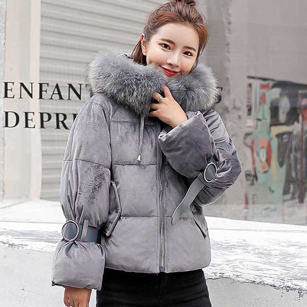wholesale fashion women winter big fur collar down coat thick short cotton parka hood loose outwea, Black
wholesale fashion women winter big fur collar down coat thick short cotton parka hood loose outwea, Black