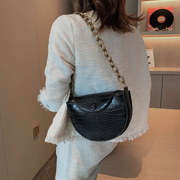 2020 new ladies saddle bag mini handbag french autumn and winter crossbody bag stone pattern shoulder
2020 new ladies saddle bag mini handbag french autumn and winter crossbody bag stone pattern shoulder