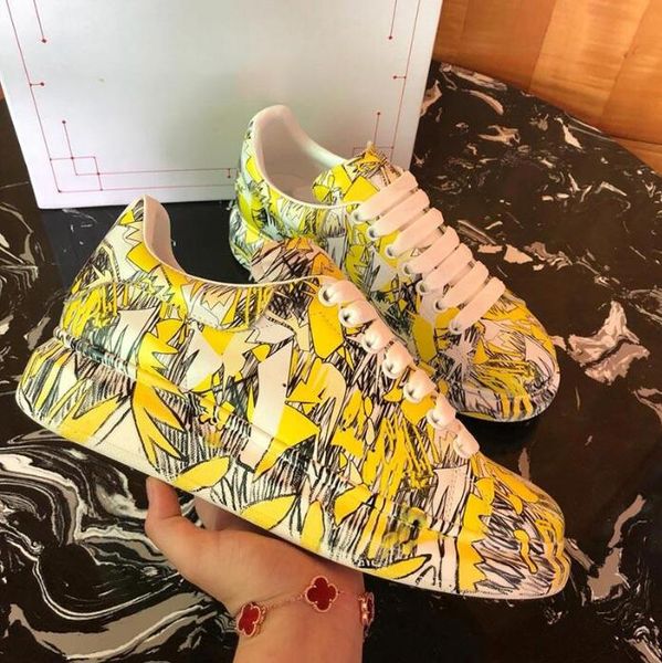 graffiti mens oversized designer shoes luxury women famous shoes party paris designer sneakers with wide painted soles size 35-45, Black
graffiti mens oversized designer shoes luxury women famous shoes party paris designer sneakers with wide painted soles size 35-45, Black