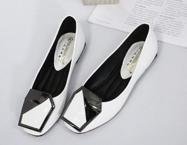 women's shoes in spring and autumn flat bottom square head shallow mouth, Black
women's shoes in spring and autumn flat bottom square head shallow mouth, Black