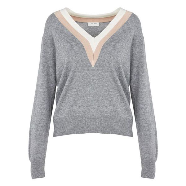 2019 warm wool blends knitted pullover sweater women casual long sleeve v neck solid striped sweater, White;black
2019 warm wool blends knitted pullover sweater women casual long sleeve v neck solid striped sweater, White;black