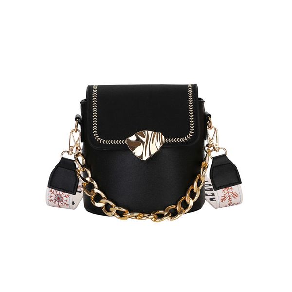 2020ins super fire new popular bucket wild crossbody bag wide shoulder strap fashion senior sense niche design bag
2020ins super fire new popular bucket wild crossbody bag wide shoulder strap fashion senior sense niche design bag