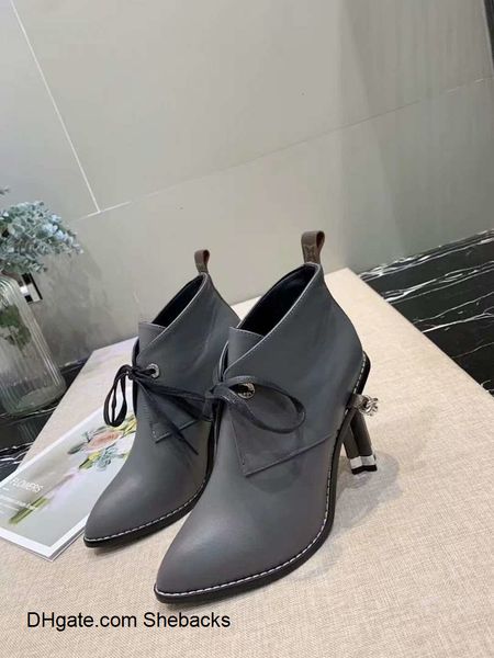 new women british retro classic high heeled boots with head and thick chain in autumn and winter wzqh1 su5q, Black;grey
new women british retro classic high heeled boots with head and thick chain in autumn and winter wzqh1 su5q, Black;grey