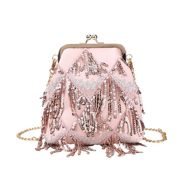2018 summer fashion new handbag pu leather women bag sequined tasseled chain shoulder bags cute shell messenger bag
2018 summer fashion new handbag pu leather women bag sequined tasseled chain shoulder bags cute shell messenger bag