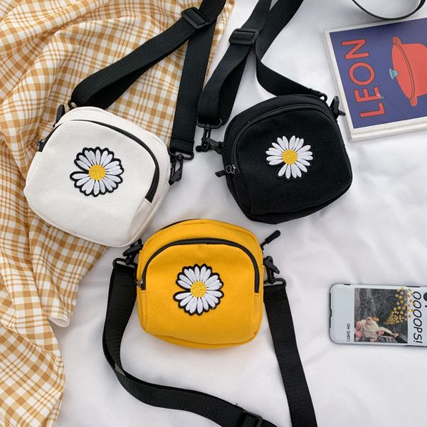 south korea ins japanese harajuku retro little daisy canvas messenger bag girl student wild shoulder bag small
south korea ins japanese harajuku retro little daisy canvas messenger bag girl student wild shoulder bag small