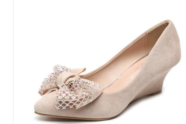 2019 women's shoes in spring and autumn with new style slope heel pointed end bowknot suede@7076, Black
2019 women's shoes in spring and autumn with new style slope heel pointed end bowknot suede@7076, Black