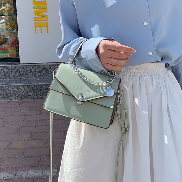 2020 quality fashion pom poms square bags customize printing handbags for women tote bags wholesaler baoba tiancai/04
2020 quality fashion pom poms square bags customize printing handbags for women tote bags wholesaler baoba tiancai/04