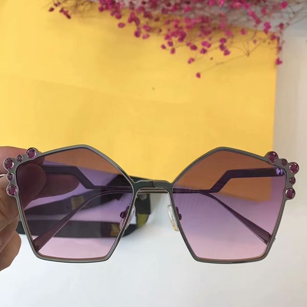 wholesale-sunglasses for men sunglasses for women womens sun glasses mens brand designer uv400 protection men sunglasses ff0261 and box, White;black
wholesale-sunglasses for men sunglasses for women womens sun glasses mens brand designer uv400 protection men sunglasses ff0261 and box, White;black