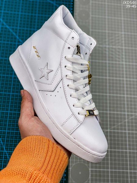 2020 conve 1970-е мужские one chuck 70-е повседневная парусиновая обувь для коньков женские кроссовки тренеры chaussures lym-qrp-xyyc, Black
2020 conve 1970-е мужские one chuck 70-е повседневная парусиновая обувь для коньков женские кроссовки тренеры chaussures lym-qrp-xyyc, Black