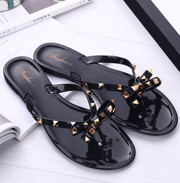 the most popular ladies rivets flip-flops europe and america summer fashion simple slippers women trend non-slip slippers ing, Black
the most popular ladies rivets flip-flops europe and america summer fashion simple slippers women trend non-slip slippers ing, Black