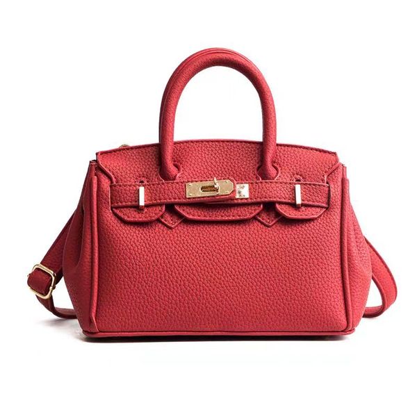 2020 new luxury ladies leather handbag lychee pattern platinum bag fashion wild lock crossbody mini small shoulder bag
2020 new luxury ladies leather handbag lychee pattern platinum bag fashion wild lock crossbody mini small shoulder bag