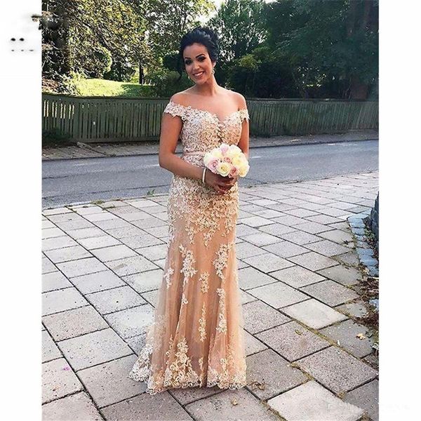 off shoulder evening dresses with lace appliques 2020 tulle long prom dresses custom made robe soiree, Black;red
off shoulder evening dresses with lace appliques 2020 tulle long prom dresses custom made robe soiree, Black;red