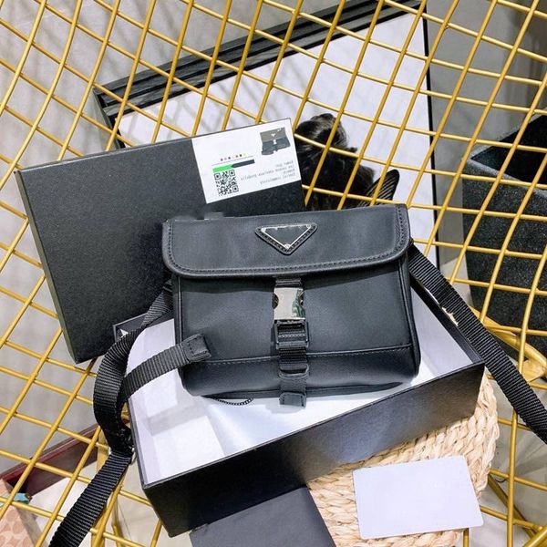 fashion designer handbag crossbody bag women chest pack lady tote chains purse messenger bag designer handbags shoulder bag
fashion designer handbag crossbody bag women chest pack lady tote chains purse messenger bag designer handbags shoulder bag